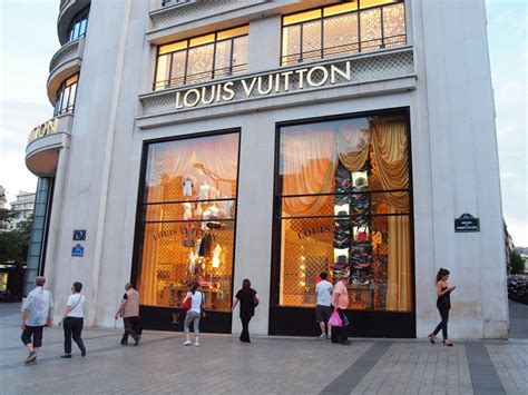 louis vuitton paris made in france|louis vuitton locations in paris.